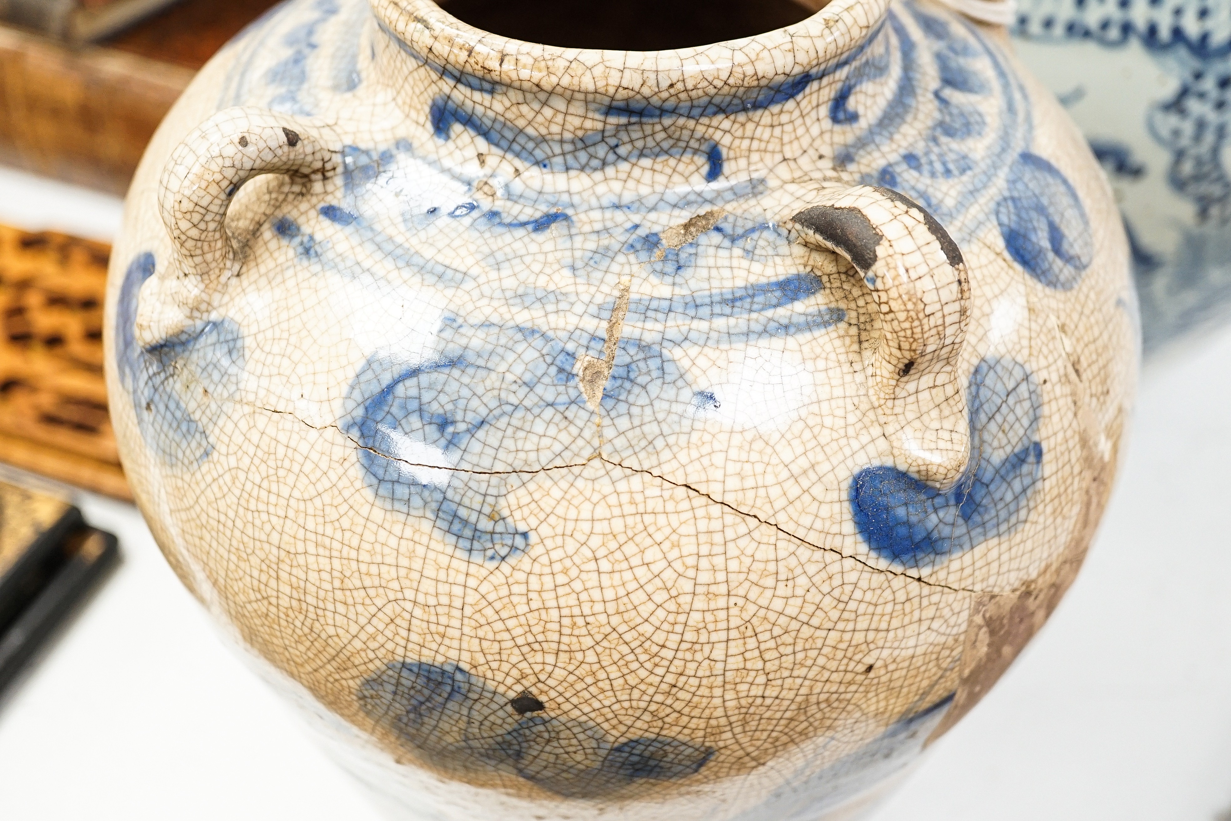 A large Chinese blue and white 'dragon' double gourd vase, 64cm high and an Annamesse style blue and white crackle glaze jar